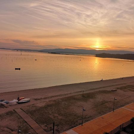Precioso Apartamento En Primera Linea De Playa ビラガルシーア・デ・アロウサ エクステリア 写真